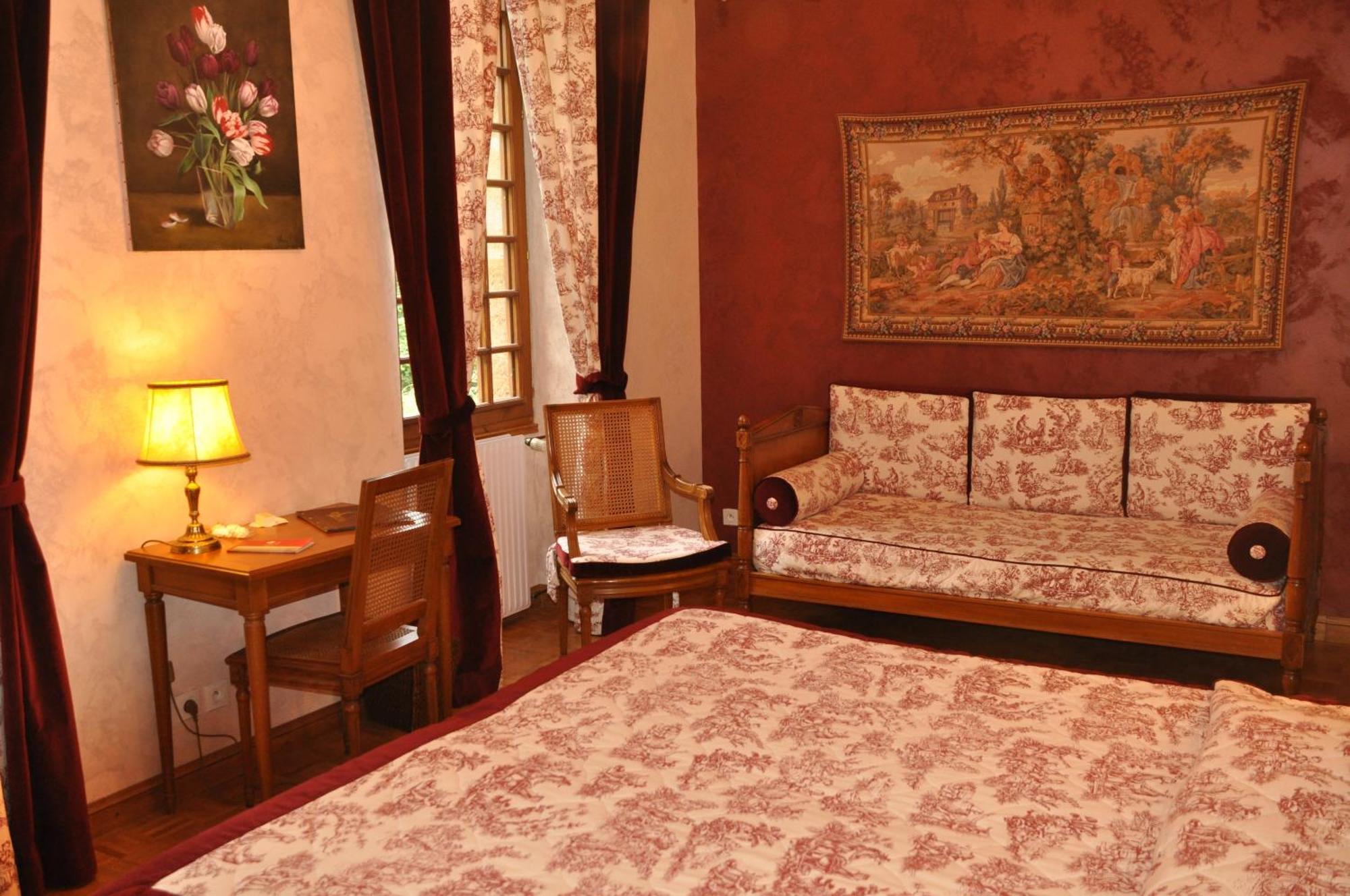 Logis Hostellerie Du Grand Duc Hotel Restaurant Gincla Luaran gambar